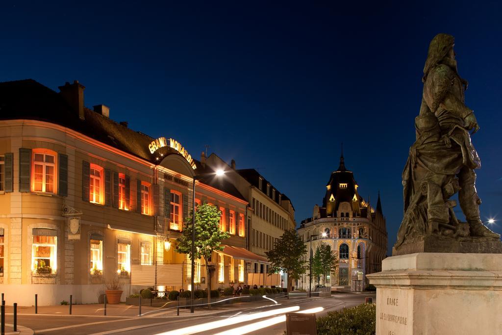 Hotel & Spa Le Grand Monarque, BW Premier Collection Chartres Exterior foto