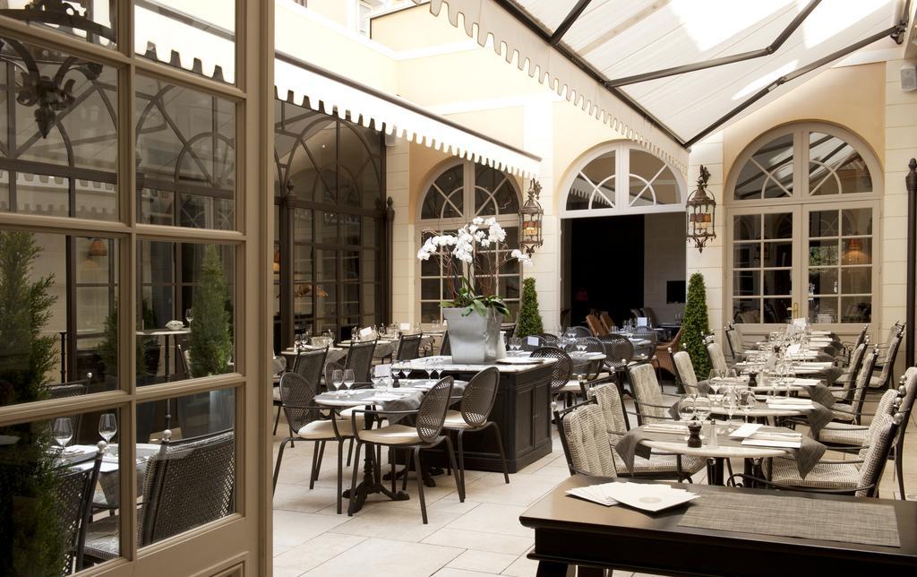 Hotel & Spa Le Grand Monarque, BW Premier Collection Chartres Exterior foto